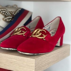 GUCCI Marmont red velvet pumps 38.5